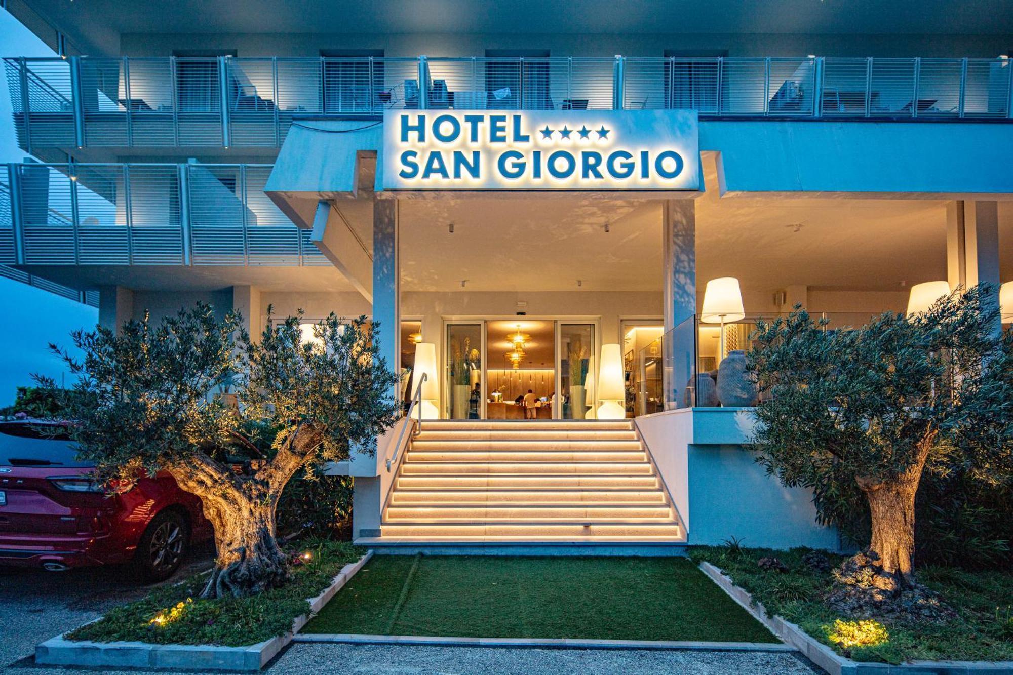 Hotel San Giorgio Caorle Eksteriør billede
