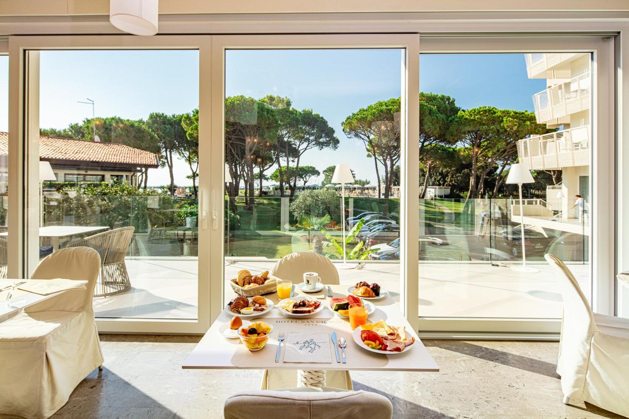 Hotel San Giorgio Caorle Eksteriør billede